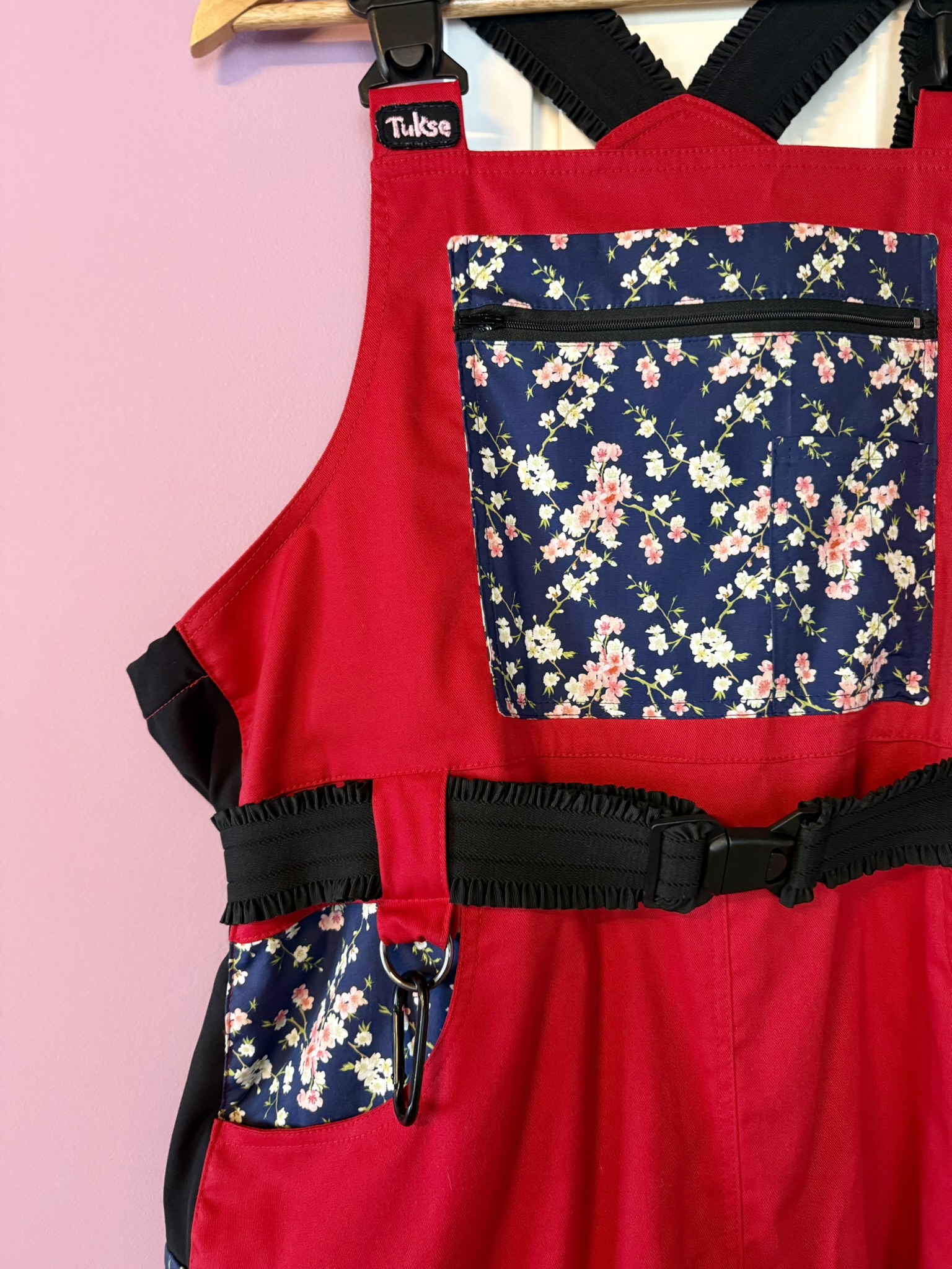 Punane Tukse - õied